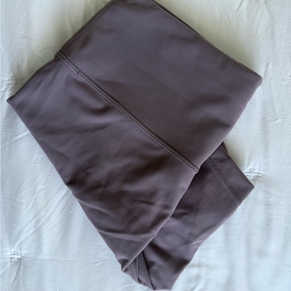 Lululemon Wunder Train 6” Short Violet Verbena Purple size 12 - Picture 4 of 5